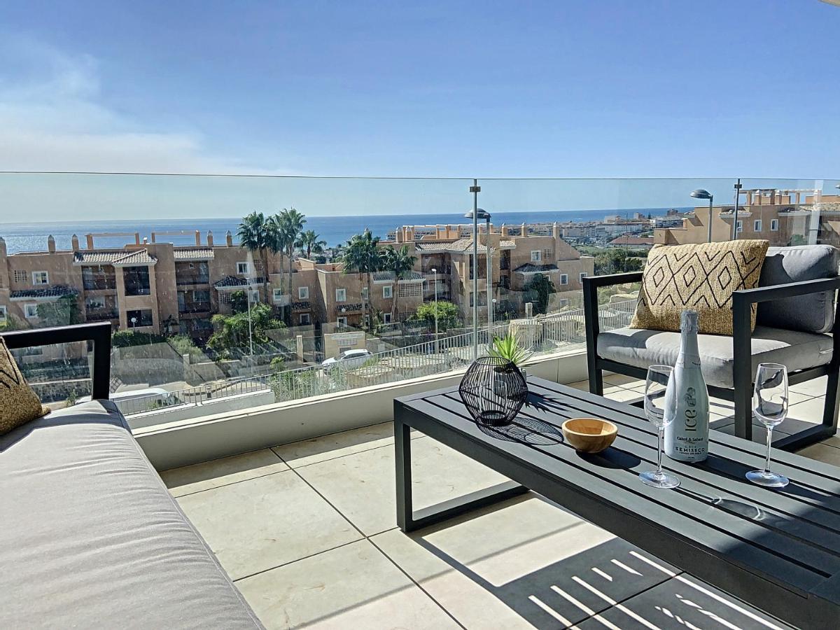 Via Celere 2330 Sea View Apartment Casares Extérieur photo