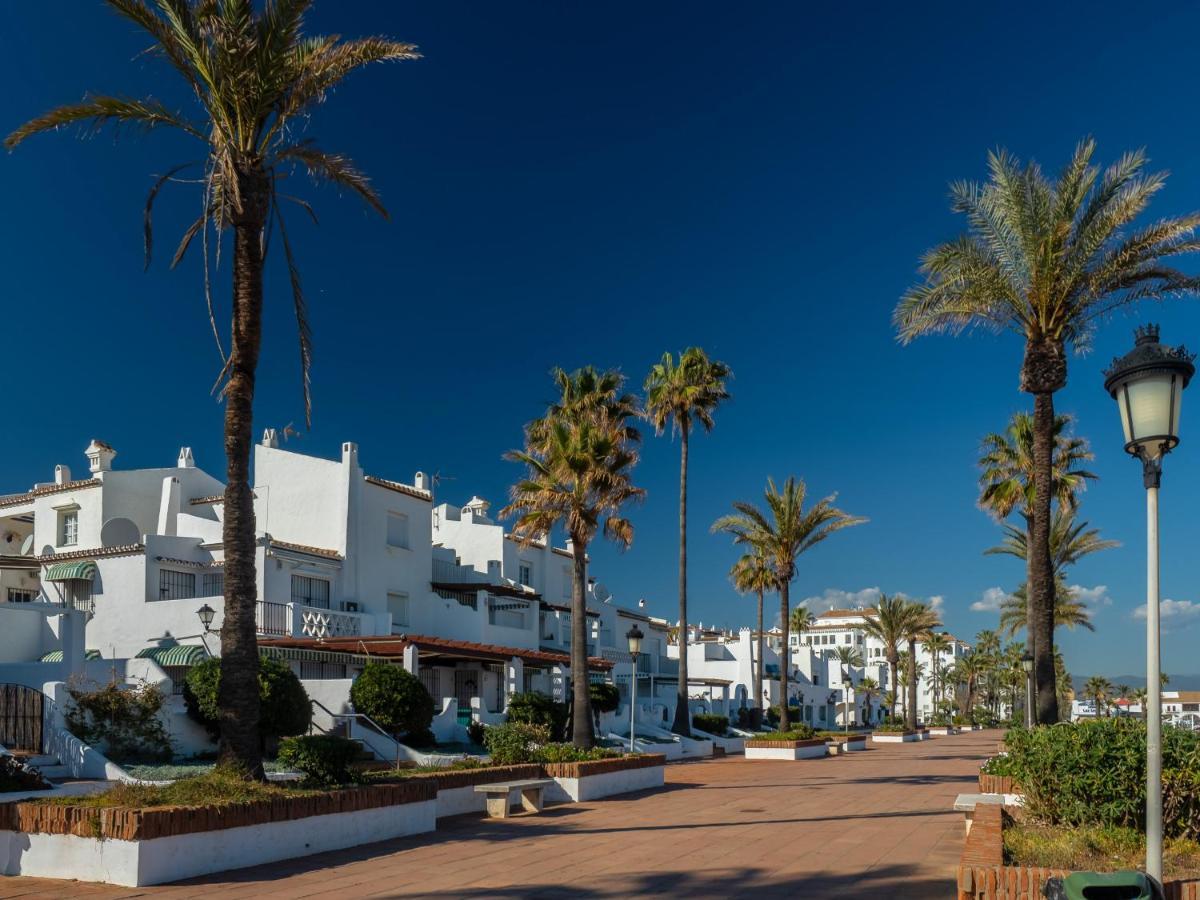 Via Celere 2330 Sea View Apartment Casares Extérieur photo